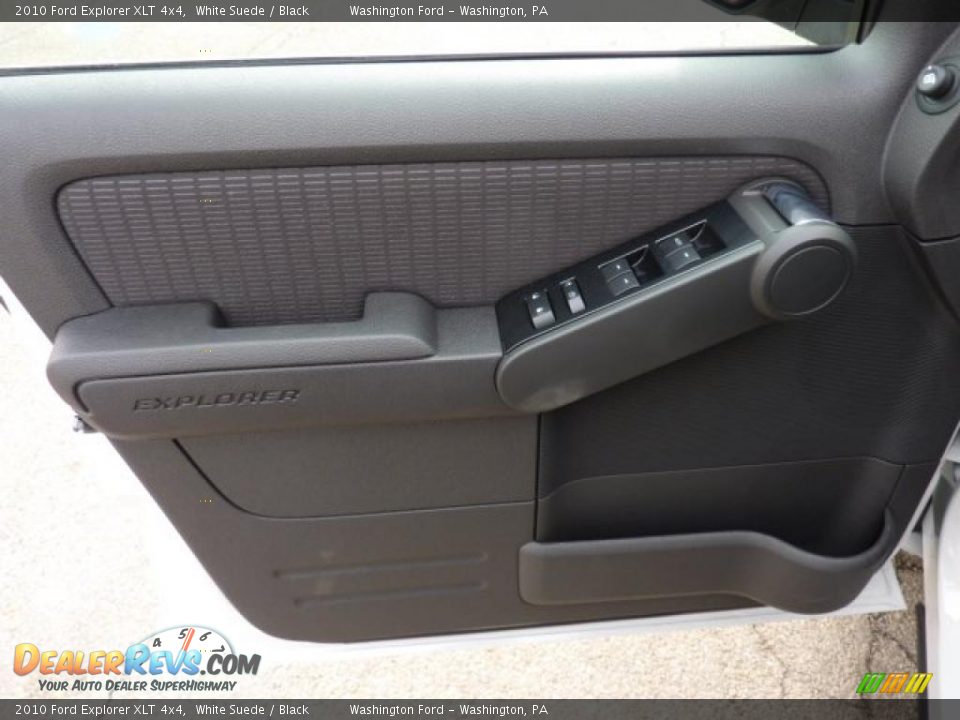 2010 Ford Explorer XLT 4x4 White Suede / Black Photo #12
