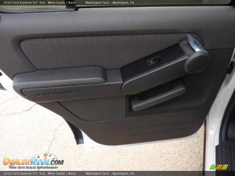 2010 Ford Explorer XLT 4x4 White Suede / Black Photo #14