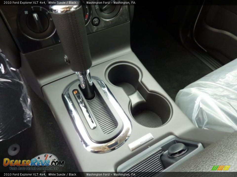 2010 Ford Explorer XLT 4x4 White Suede / Black Photo #18