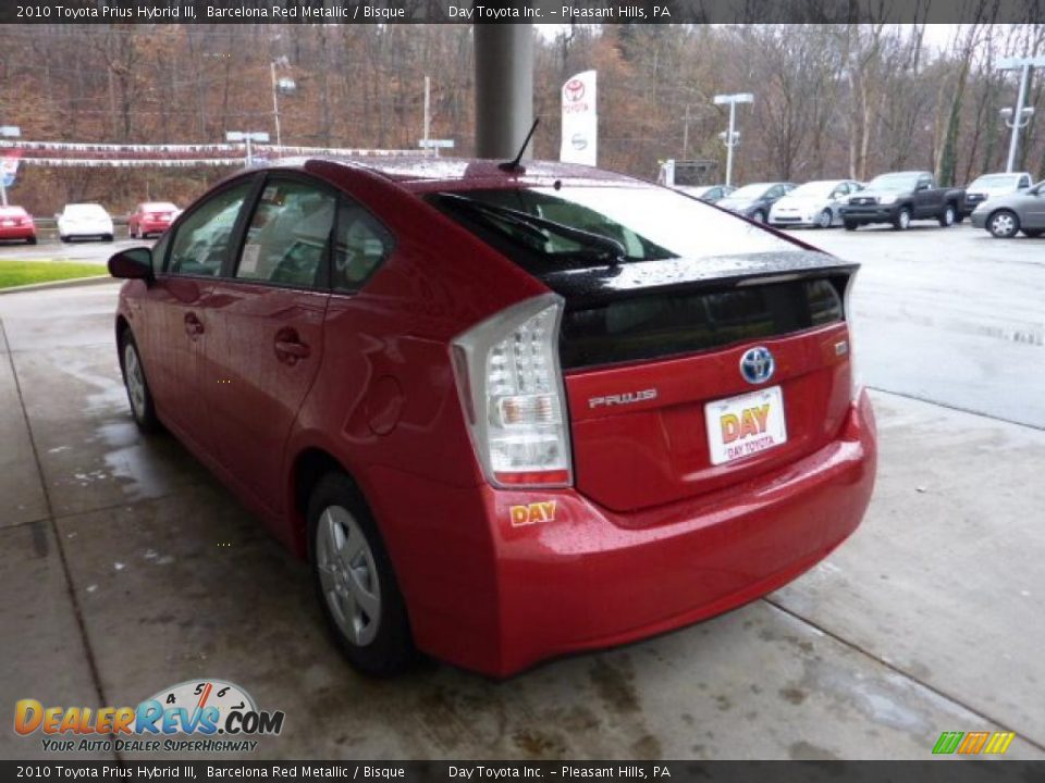 2010 Toyota Prius Hybrid III Barcelona Red Metallic / Bisque Photo #4