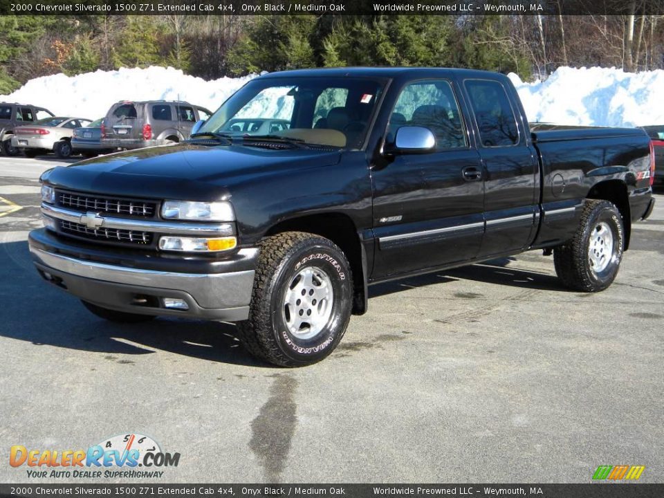 2000 Chevrolet Silverado 1500 Z71 Extended Cab 4x4 Onyx Black / Medium Oak Photo #2