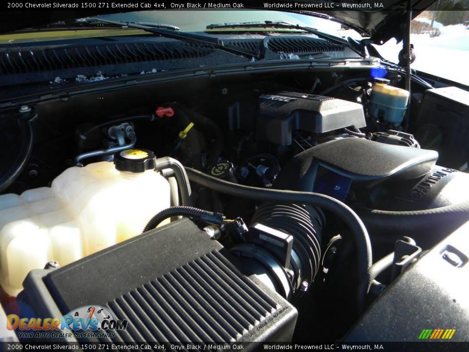 2000 Chevrolet Silverado 1500 Z71 Extended Cab 4x4 Onyx Black / Medium Oak Photo #16