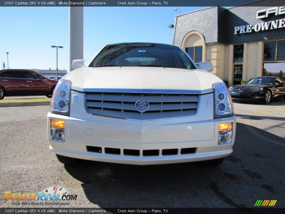 2007 Cadillac SRX 4 V8 AWD White Diamond / Cashmere Photo #2