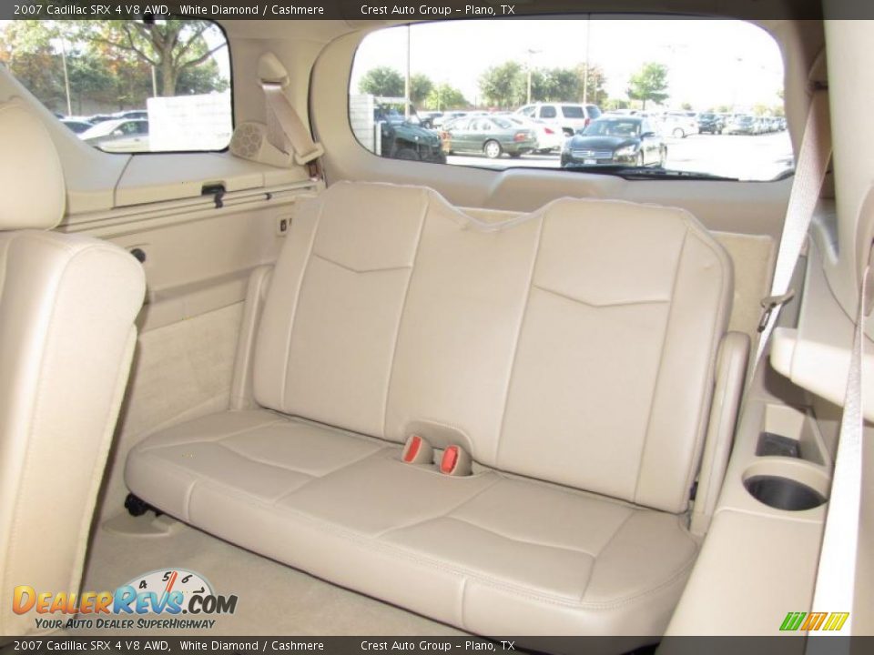 Cashmere Interior - 2007 Cadillac SRX 4 V8 AWD Photo #10