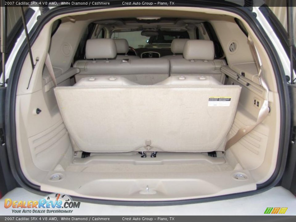 2007 Cadillac SRX 4 V8 AWD Trunk Photo #17