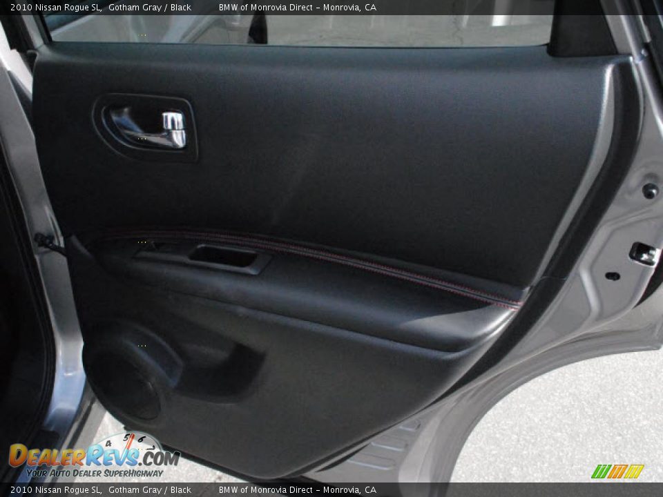 2010 Nissan Rogue SL Gotham Gray / Black Photo #6