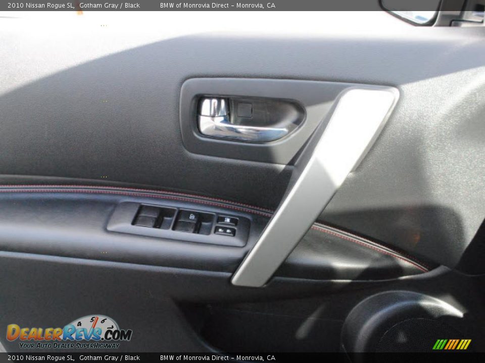 2010 Nissan Rogue SL Gotham Gray / Black Photo #23