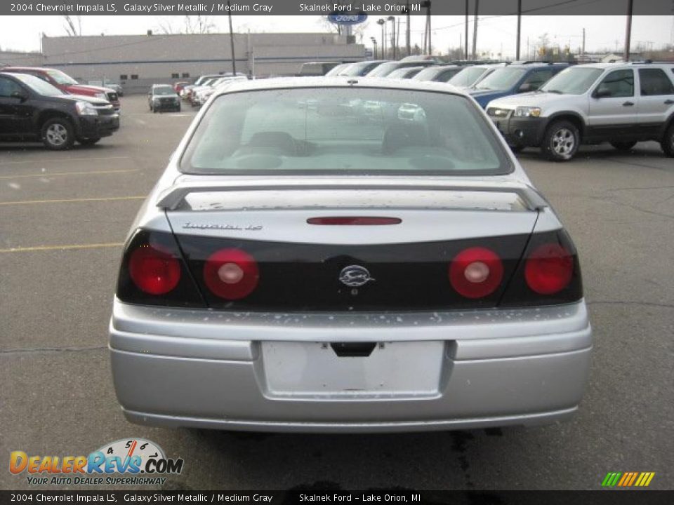 2004 Chevrolet Impala LS Galaxy Silver Metallic / Medium Gray Photo #8