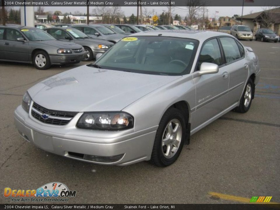 2004 Chevrolet Impala LS Galaxy Silver Metallic / Medium Gray Photo #11