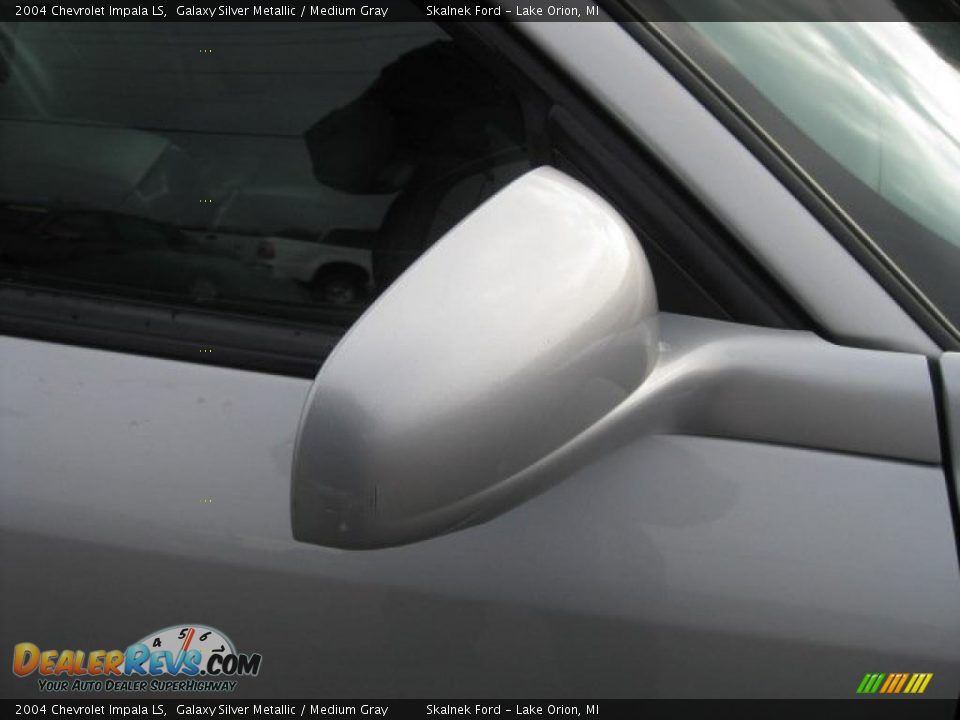 2004 Chevrolet Impala LS Galaxy Silver Metallic / Medium Gray Photo #16
