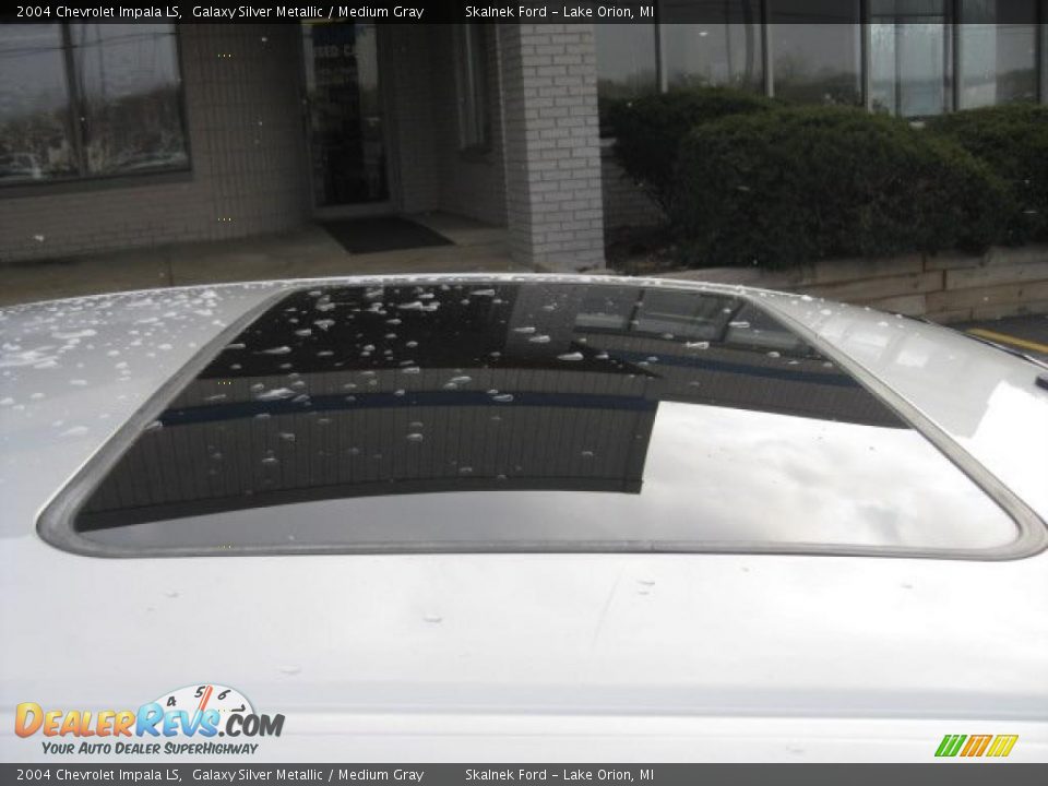 2004 Chevrolet Impala LS Galaxy Silver Metallic / Medium Gray Photo #17