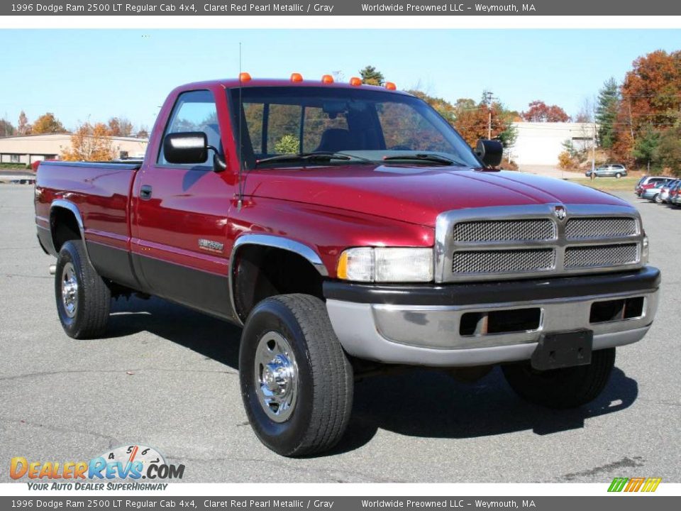 1996 Dodge Ram 2500 LT Regular Cab 4x4 Claret Red Pearl Metallic / Gray Photo #1