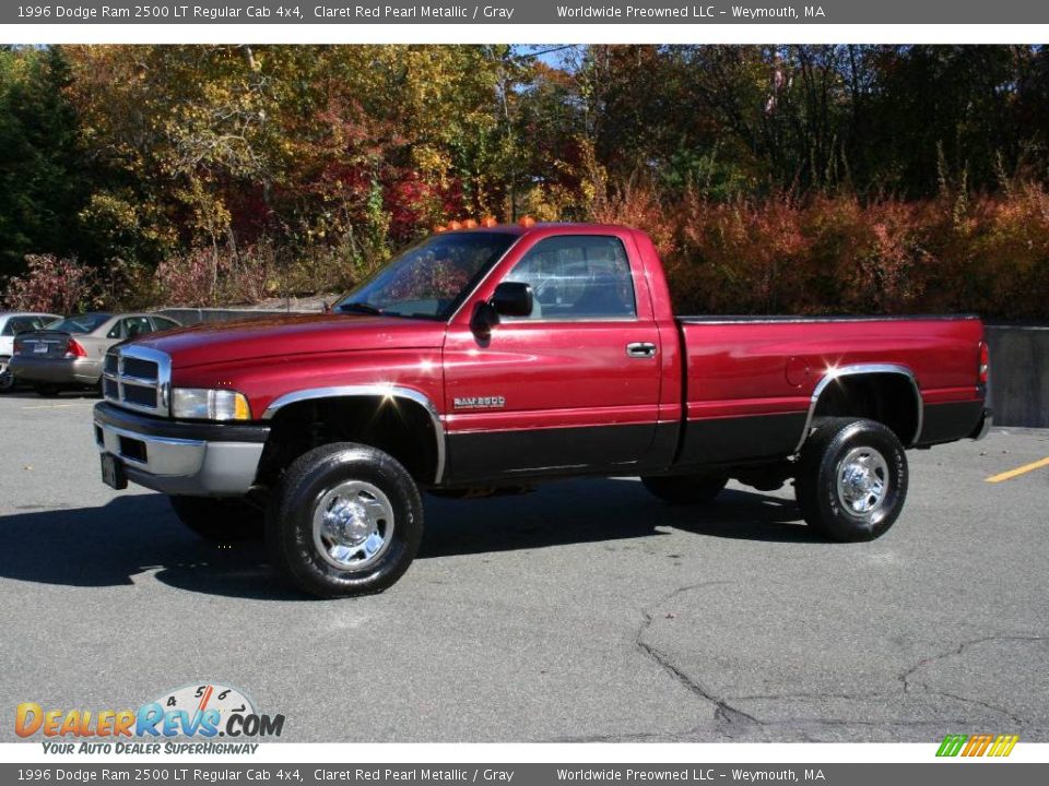 1996 Dodge Ram 2500 LT Regular Cab 4x4 Claret Red Pearl Metallic / Gray Photo #9