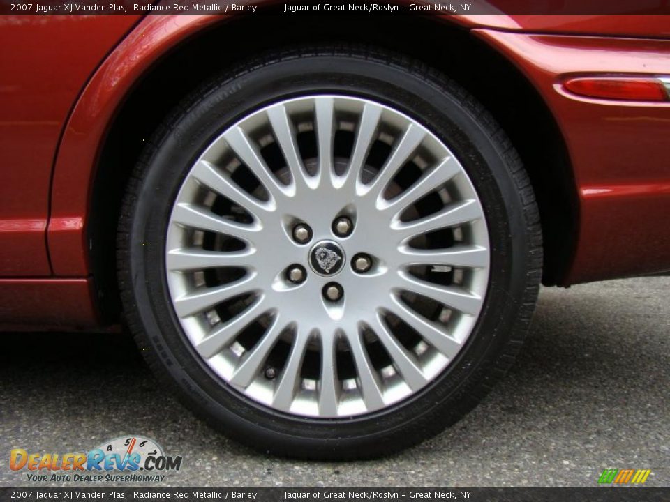 2007 Jaguar XJ Vanden Plas Wheel Photo #7