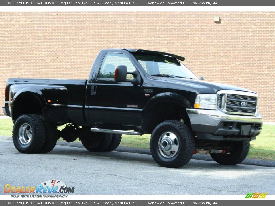 2004 Ford F350 Super Duty XLT Regular Cab 4x4 Dually Black / Medium Flint Photo #11