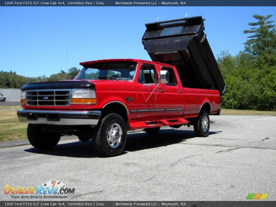 1996 Ford F350 XLT Crew Cab 4x4 Vermillion Red / Grey Photo #2