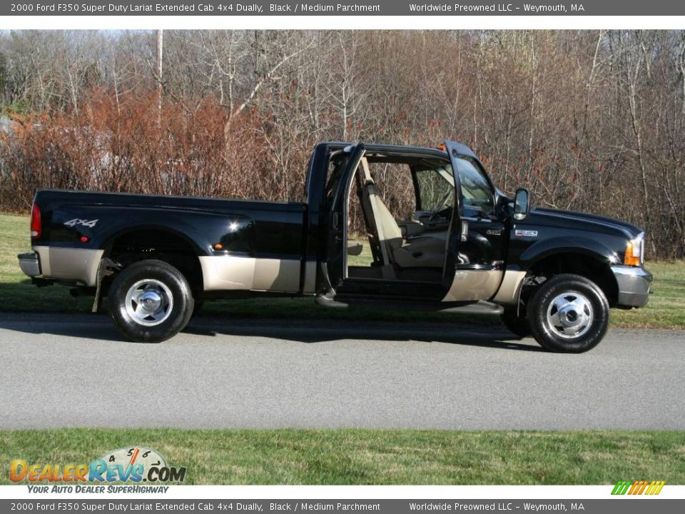 2000 Ford F350 Super Duty Lariat Extended Cab 4x4 Dually Black / Medium Parchment Photo #13