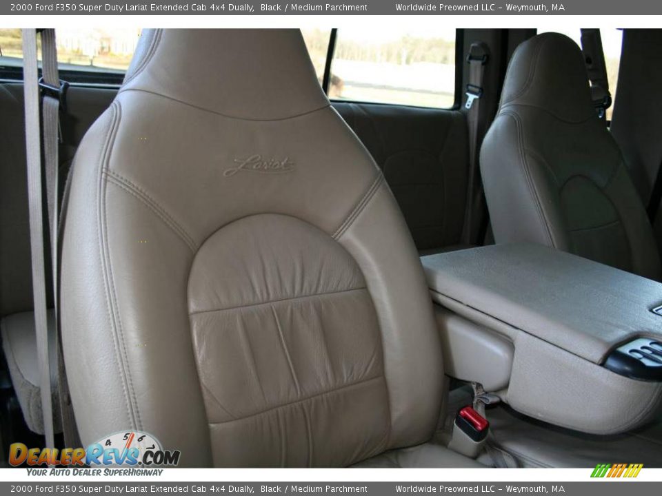 2000 Ford F350 Super Duty Lariat Extended Cab 4x4 Dually Black / Medium Parchment Photo #30
