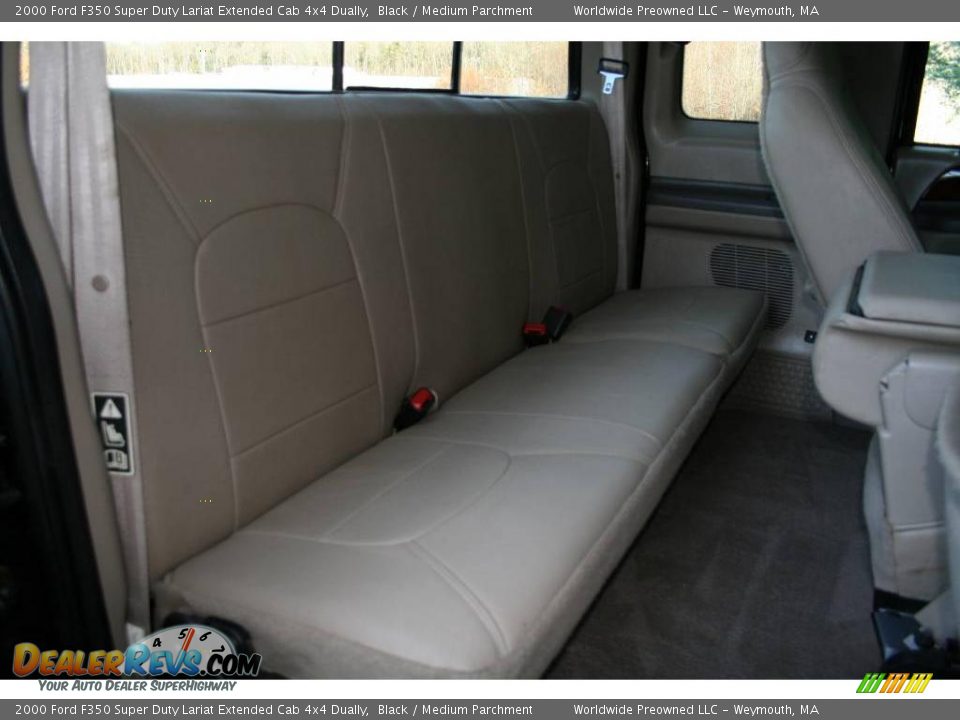 2000 Ford F350 Super Duty Lariat Extended Cab 4x4 Dually Black / Medium Parchment Photo #31
