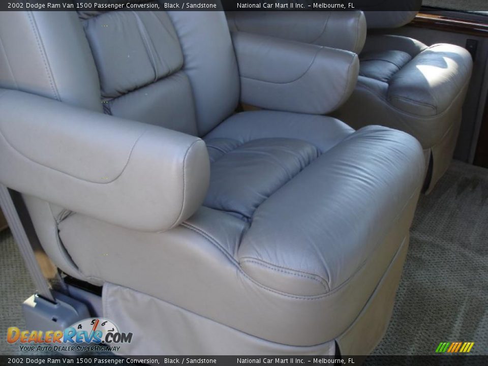 2002 Dodge Ram Van 1500 Passenger Conversion Black / Sandstone Photo #9