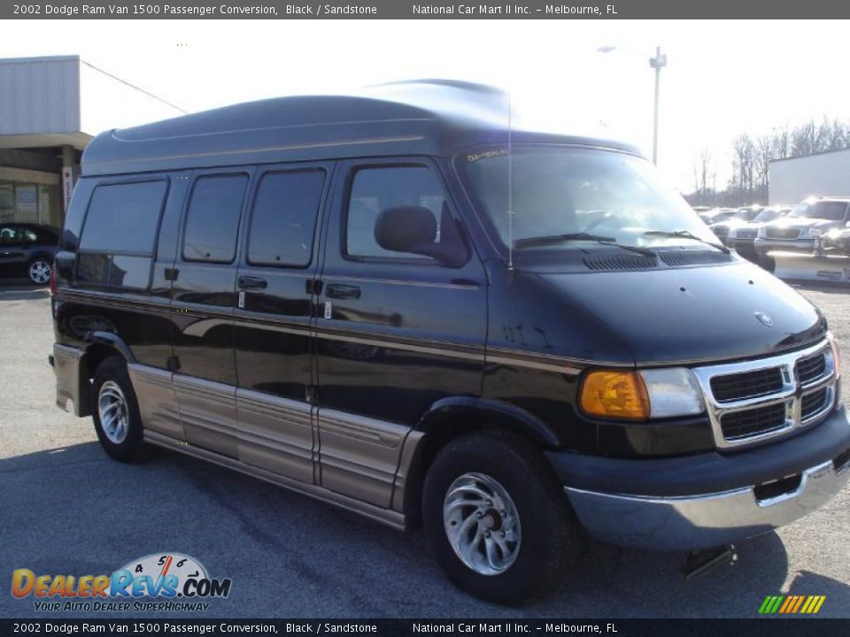 2002 Dodge Ram Van 1500 Passenger Conversion Black / Sandstone Photo #13