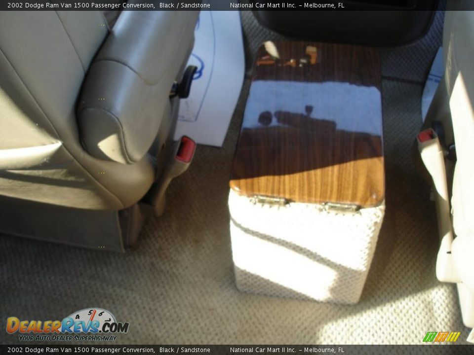 2002 Dodge Ram Van 1500 Passenger Conversion Black / Sandstone Photo #15