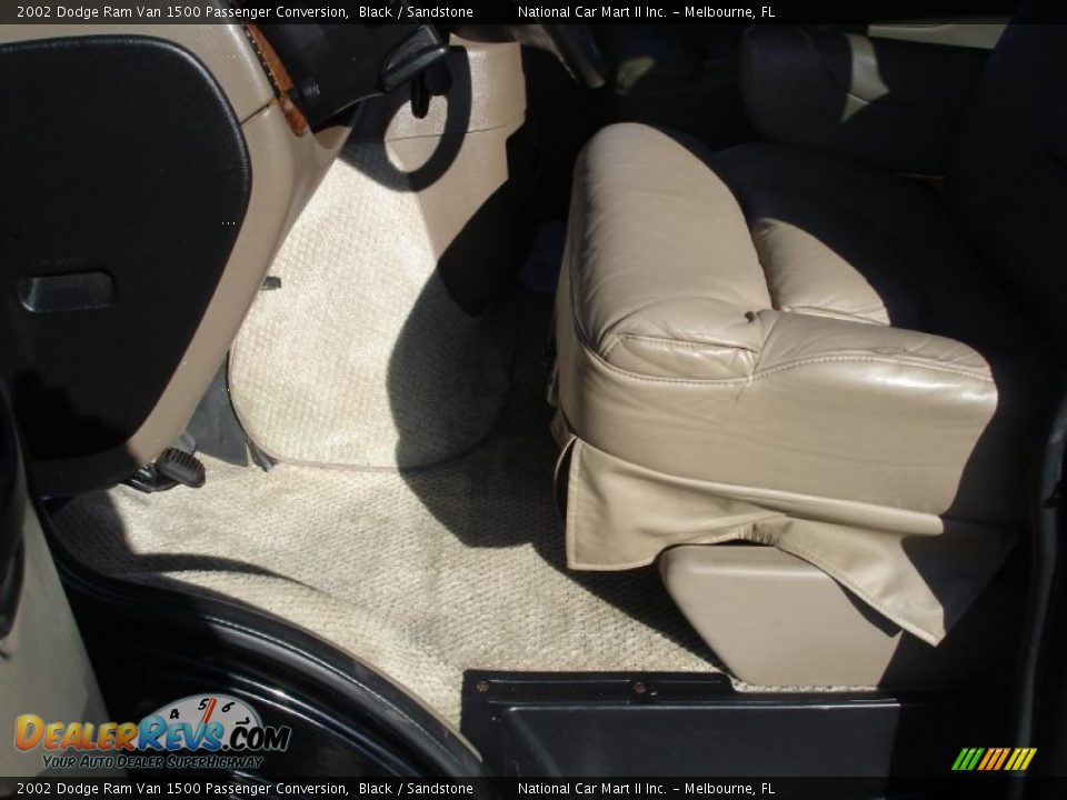 2002 Dodge Ram Van 1500 Passenger Conversion Black / Sandstone Photo #19