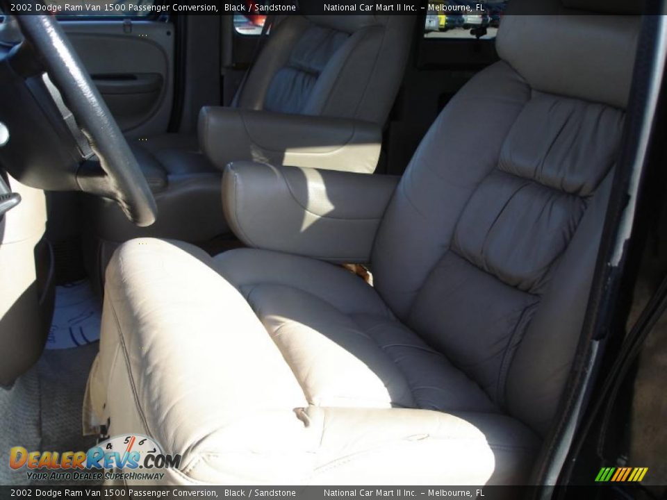 2002 Dodge Ram Van 1500 Passenger Conversion Black / Sandstone Photo #20