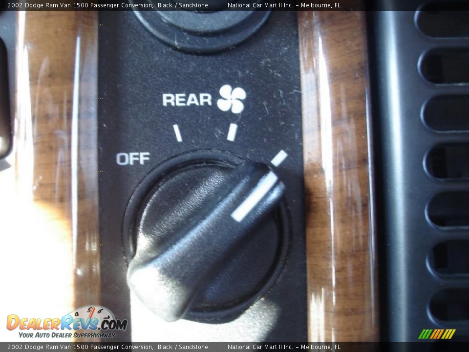 2002 Dodge Ram Van 1500 Passenger Conversion Black / Sandstone Photo #26