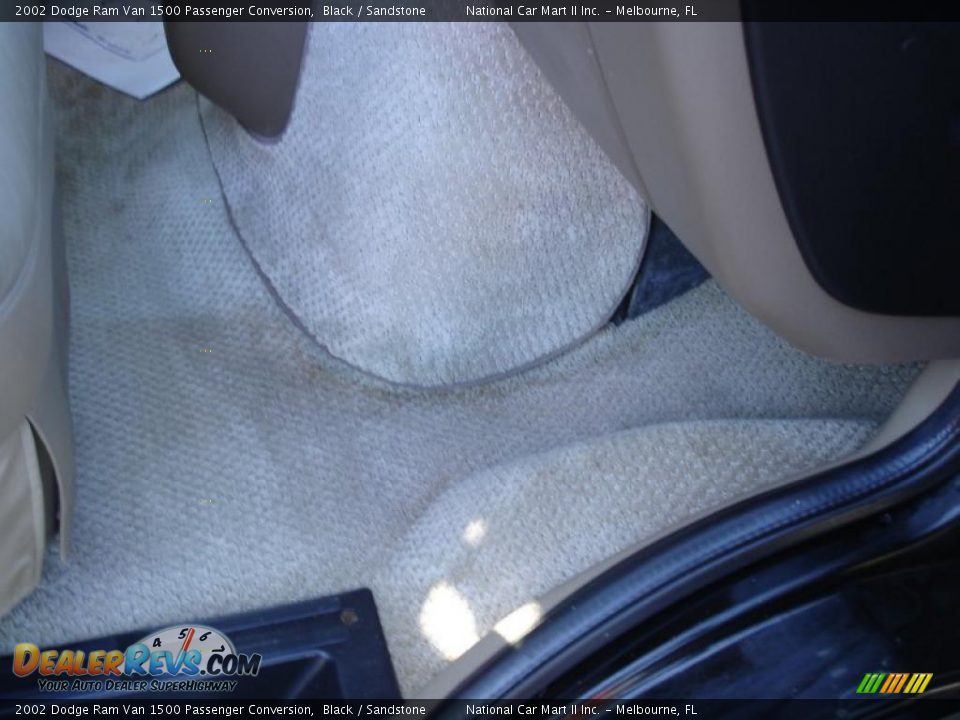 2002 Dodge Ram Van 1500 Passenger Conversion Black / Sandstone Photo #30