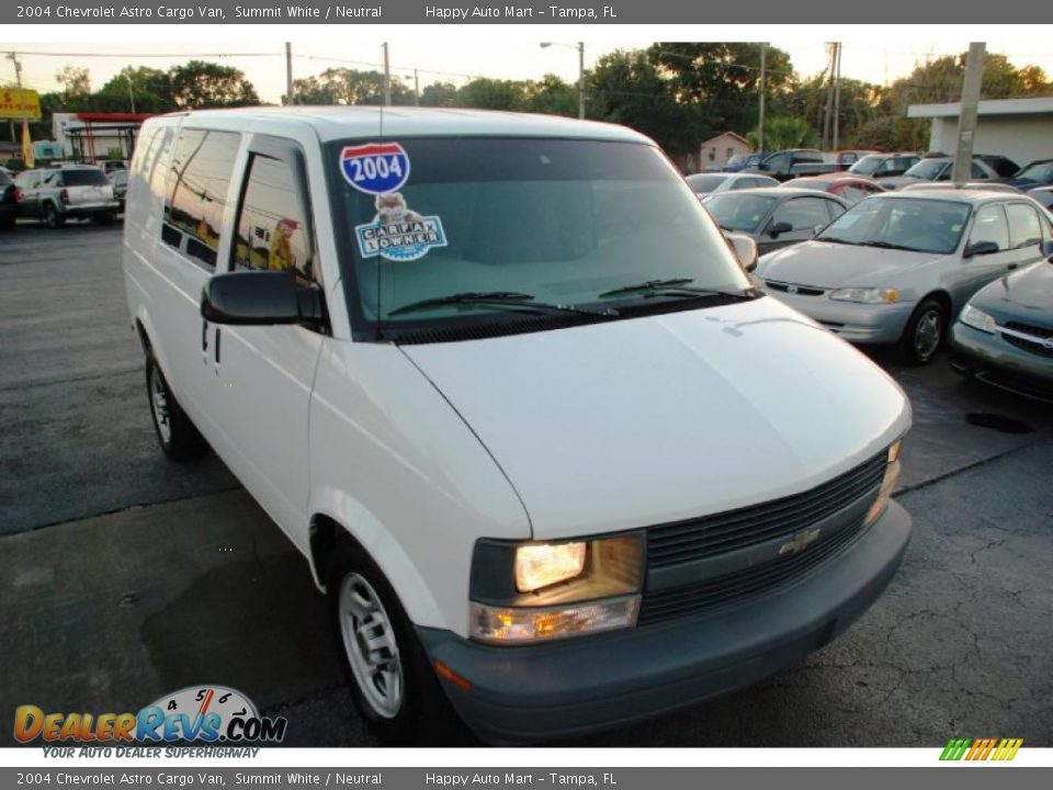 2004 Chevrolet Astro Cargo Van Summit White / Neutral Photo #3