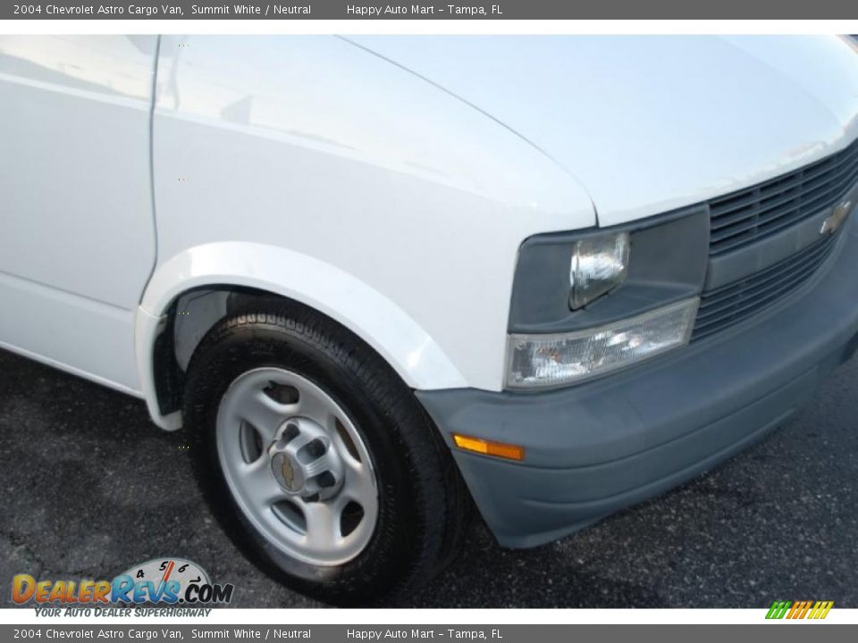 2004 Chevrolet Astro Cargo Van Summit White / Neutral Photo #9