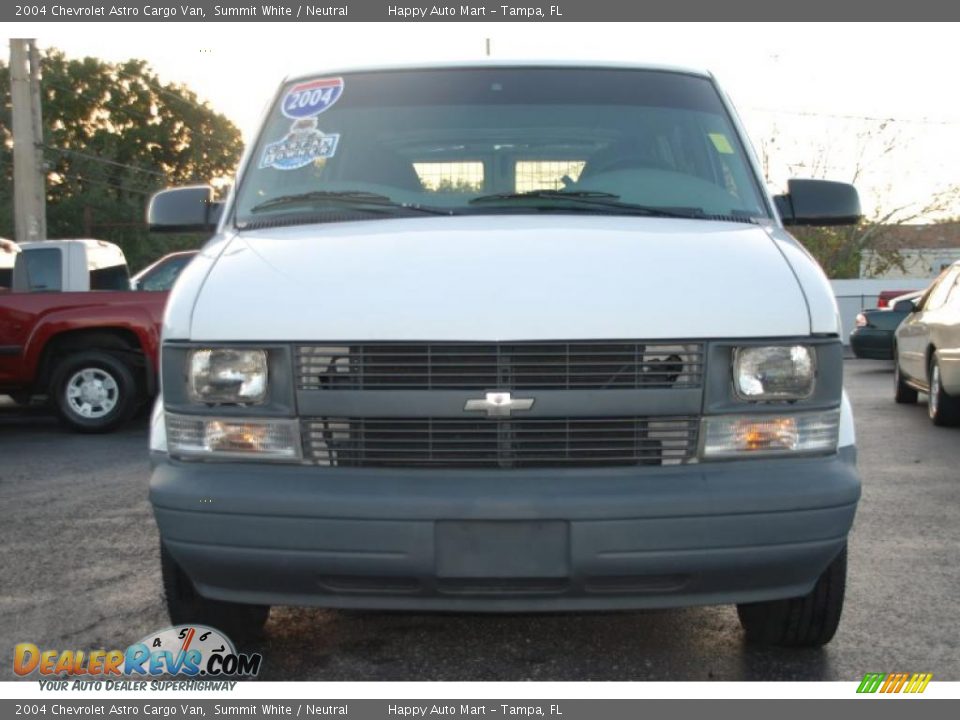 2004 Chevrolet Astro Cargo Van Summit White / Neutral Photo #12