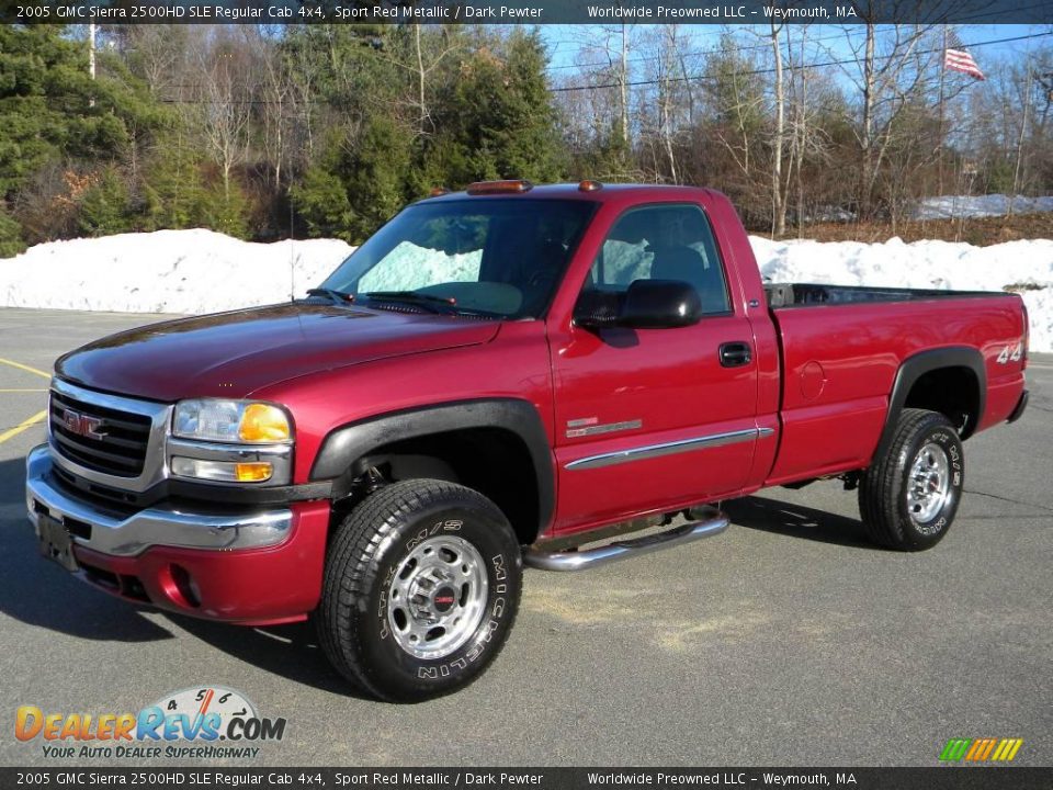 2005 GMC Sierra 2500HD SLE Regular Cab 4x4 Sport Red Metallic / Dark Pewter Photo #1