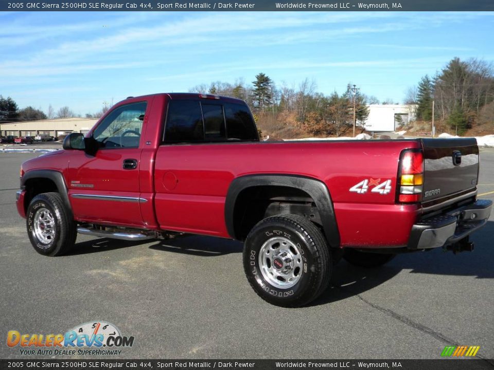 2005 GMC Sierra 2500HD SLE Regular Cab 4x4 Sport Red Metallic / Dark Pewter Photo #7