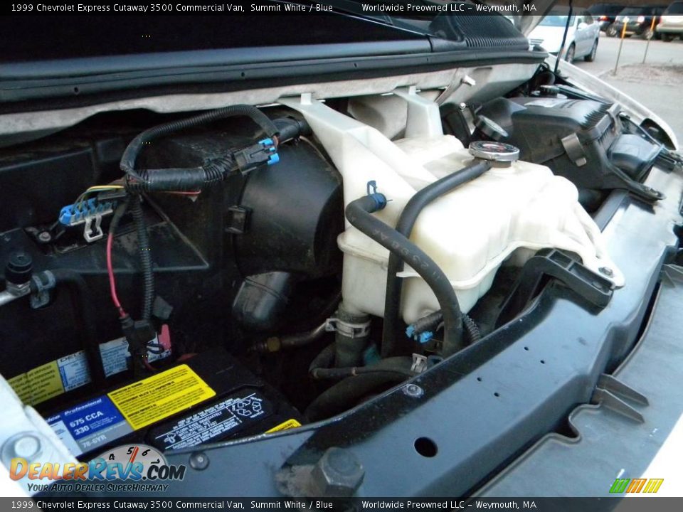 1999 Chevrolet Express Cutaway 3500 Commercial Van 5.7 Liter OHV 16-Valve V8 Engine Photo #21