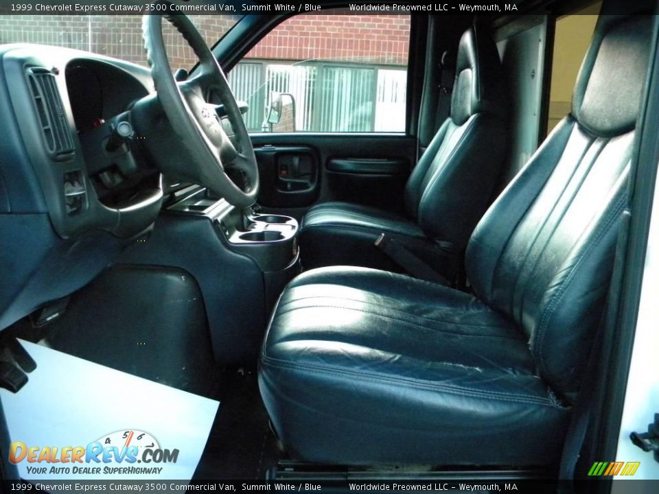 1999 Chevrolet Express Cutaway 3500 Commercial Van Summit White / Blue Photo #23