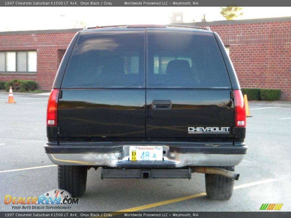 1997 Chevrolet Suburban K1500 LT 4x4 Onyx Black / Gray Photo #6