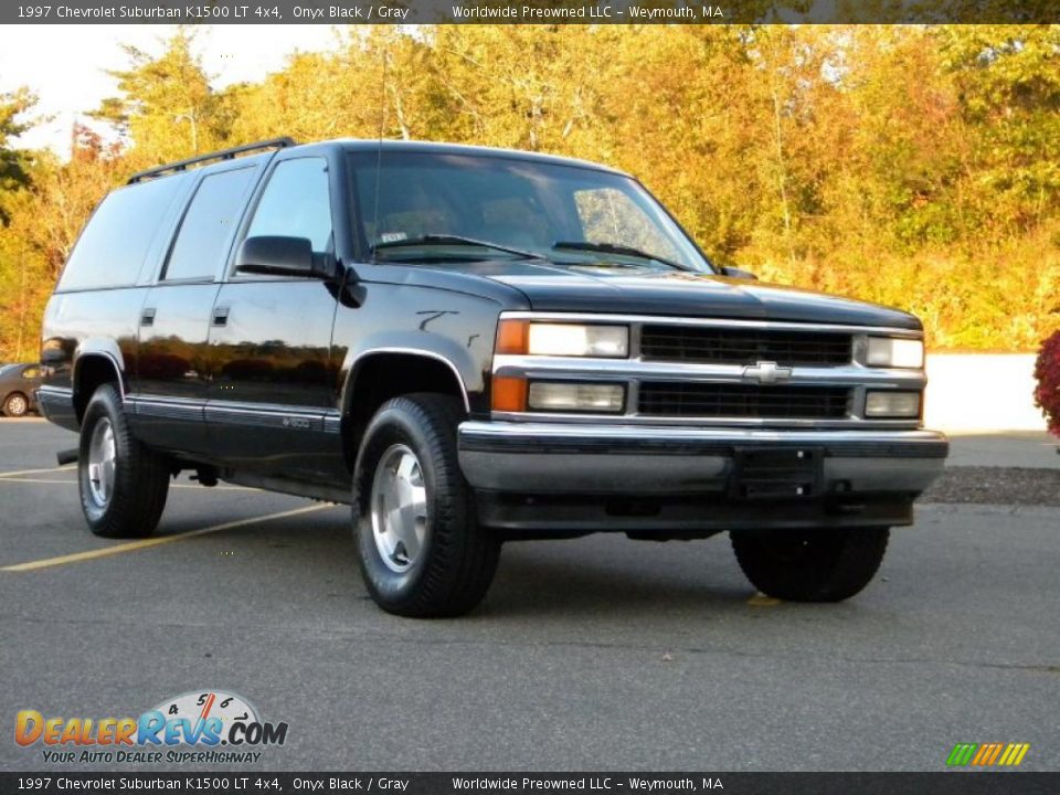 1997 Chevrolet Suburban K1500 LT 4x4 Onyx Black / Gray Photo #12