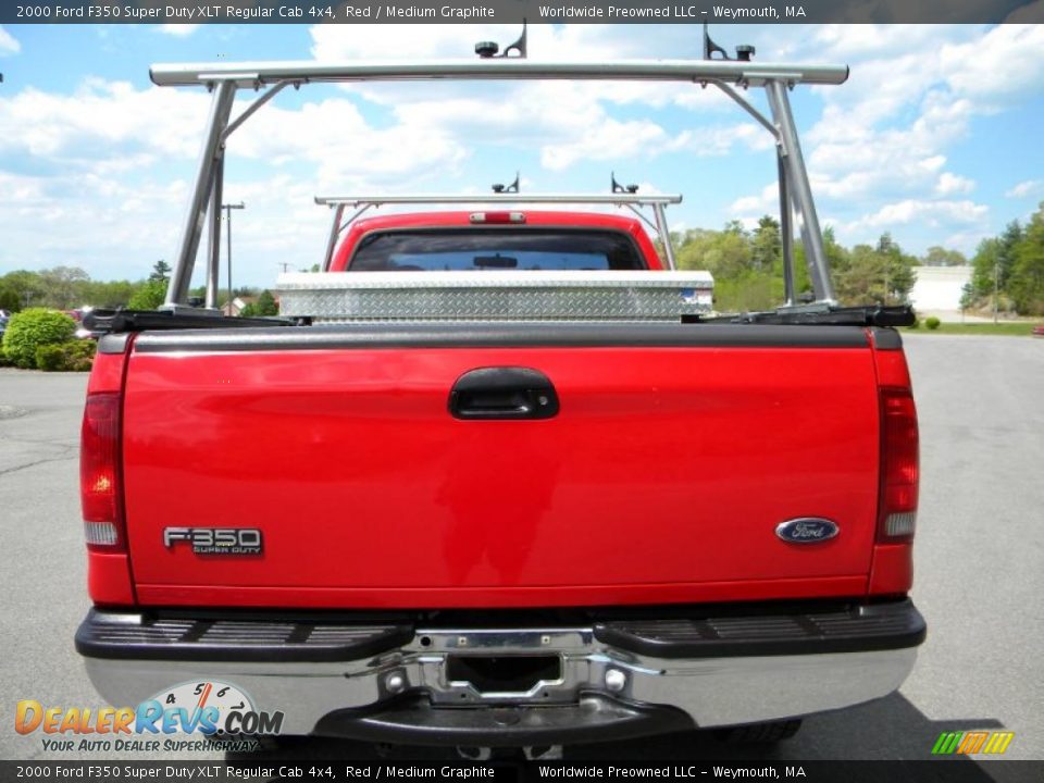 2000 Ford F350 Super Duty XLT Regular Cab 4x4 Red / Medium Graphite Photo #16