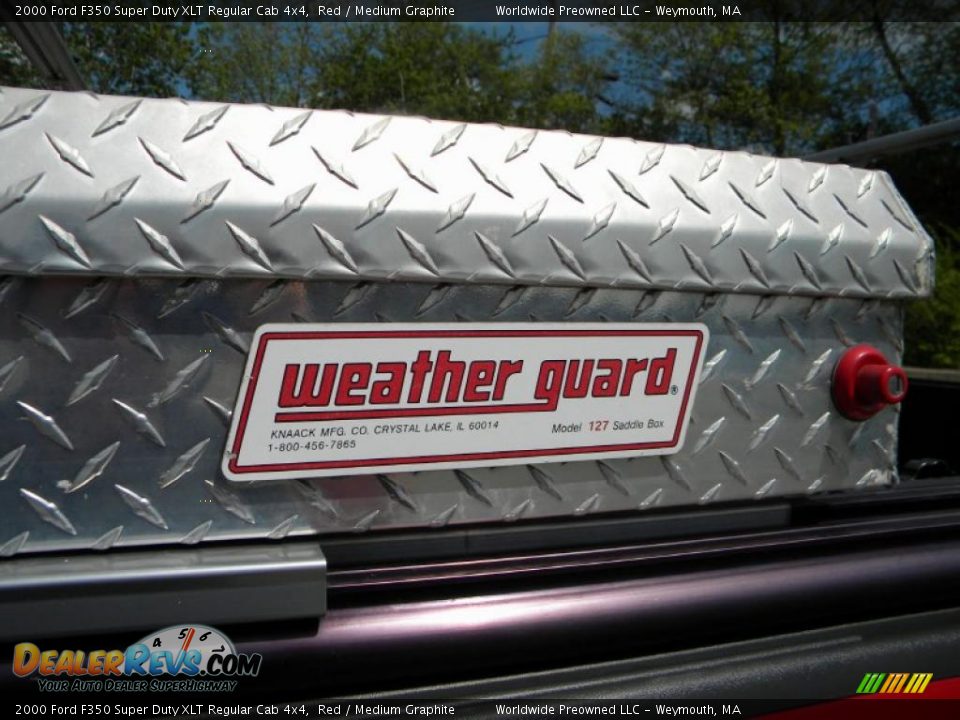 2000 Ford F350 Super Duty XLT Regular Cab 4x4 Red / Medium Graphite Photo #28