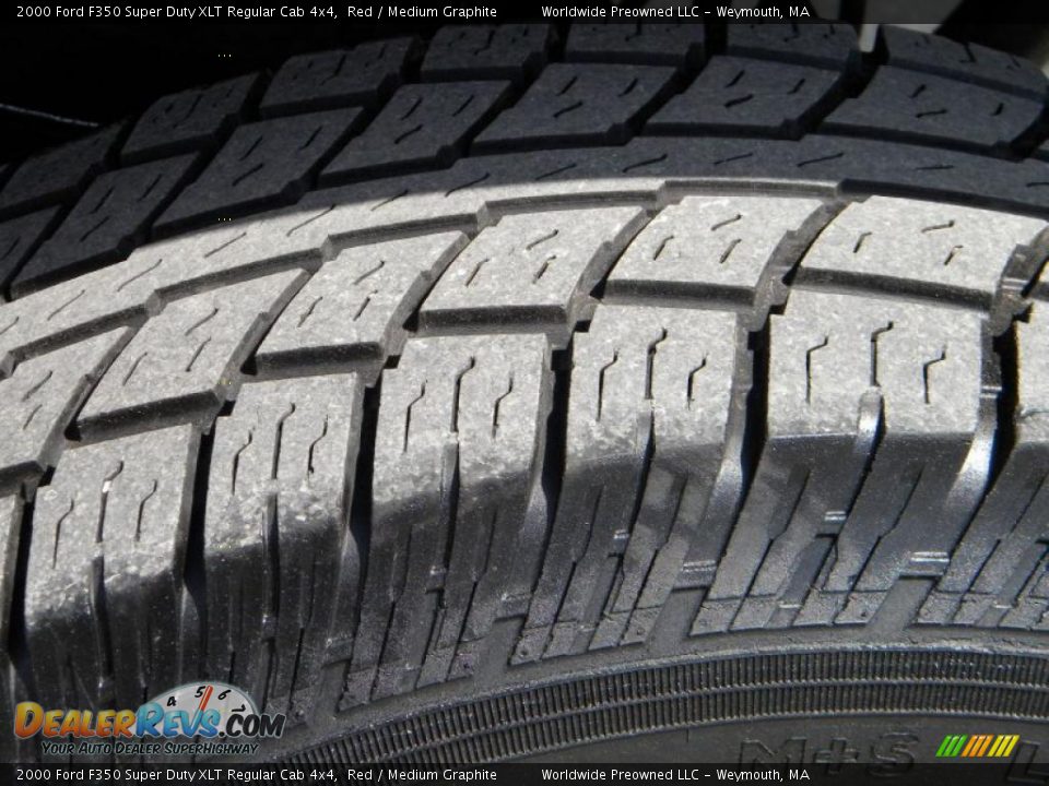 2000 Ford F350 Super Duty XLT Regular Cab 4x4 Red / Medium Graphite Photo #32