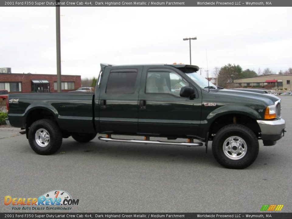 2001 Ford F350 Super Duty Lariat Crew Cab 4x4 Dark Highland Green Metallic / Medium Parchment Photo #3