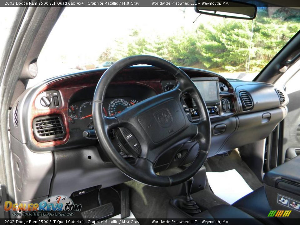 2002 Dodge Ram 2500 SLT Quad Cab 4x4 Graphite Metallic / Mist Gray Photo #34