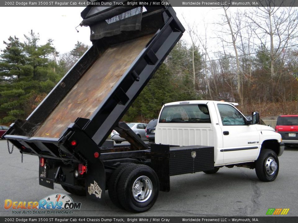 2002 Dodge Ram 3500 ST Regular Cab 4x4 Chassis Dump Truck Bright White / Mist Gray Photo #5