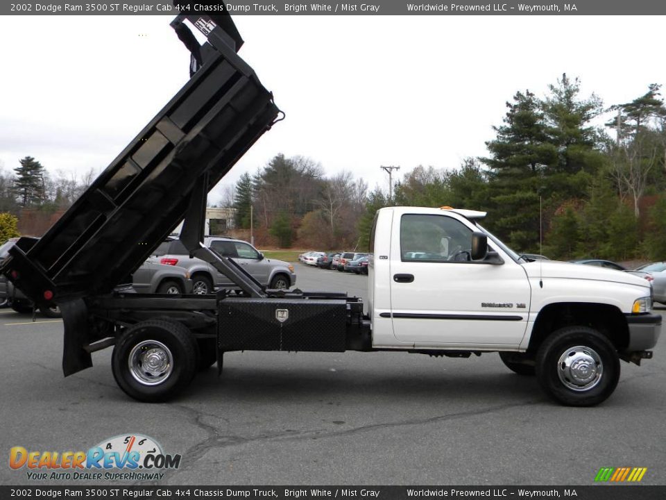 2002 Dodge Ram 3500 ST Regular Cab 4x4 Chassis Dump Truck Bright White / Mist Gray Photo #6