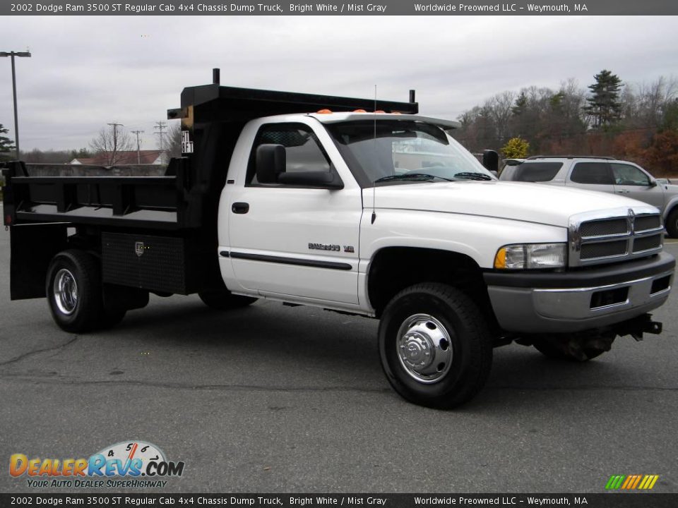 2002 Dodge Ram 3500 ST Regular Cab 4x4 Chassis Dump Truck Bright White / Mist Gray Photo #7