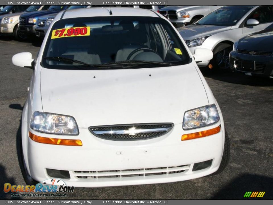 2005 Chevrolet Aveo LS Sedan Summit White / Gray Photo #2