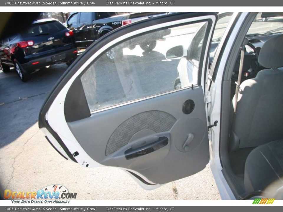 2005 Chevrolet Aveo LS Sedan Summit White / Gray Photo #13