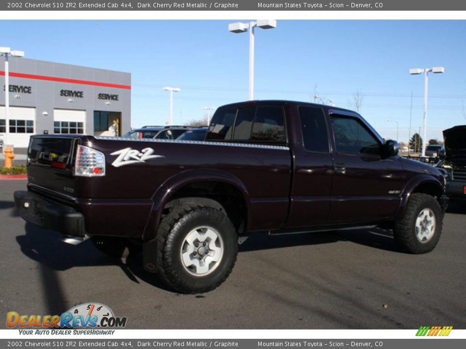 2002 Chevrolet S10 ZR2 Extended Cab 4x4 Dark Cherry Red Metallic / Graphite Photo #2